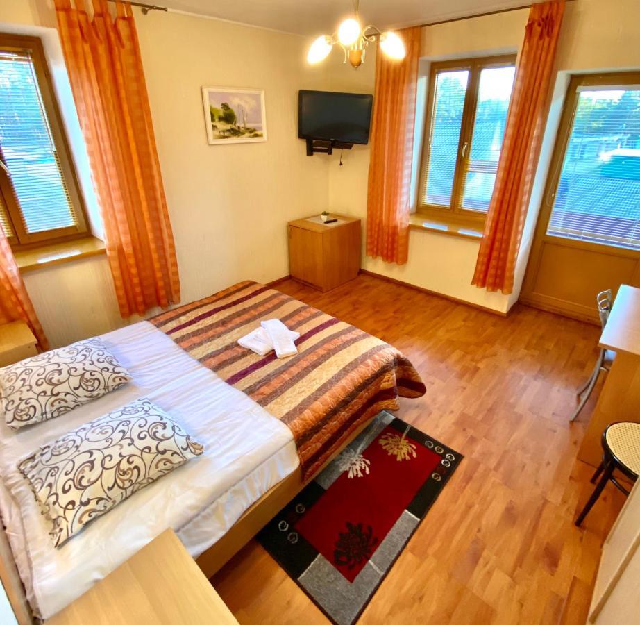Akmuo Ant Akmens Hotel Šventoji Екстериор снимка