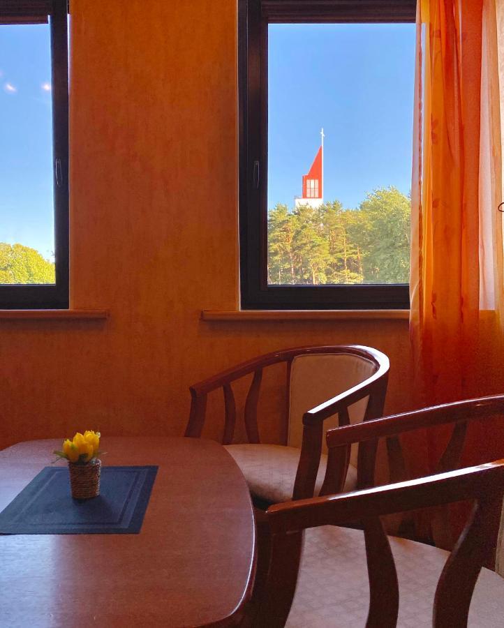 Akmuo Ant Akmens Hotel Šventoji Екстериор снимка