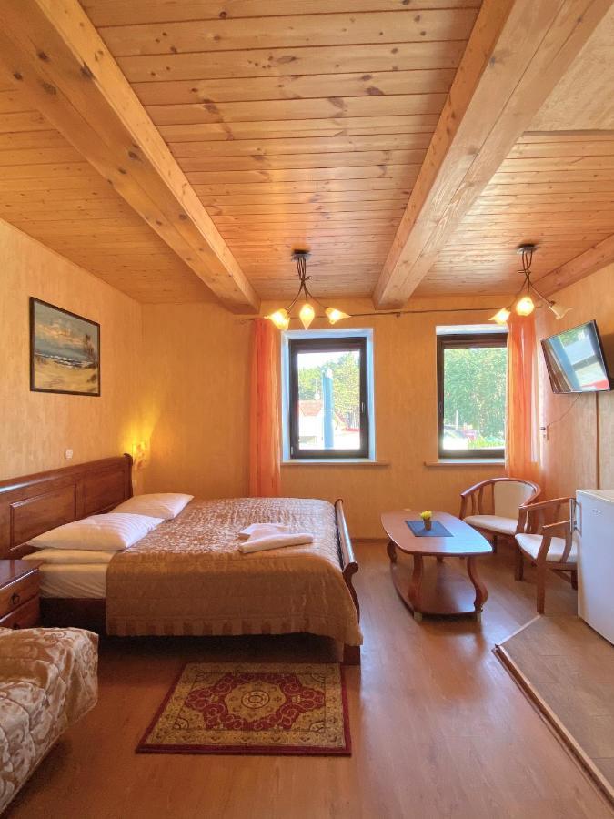 Akmuo Ant Akmens Hotel Šventoji Екстериор снимка